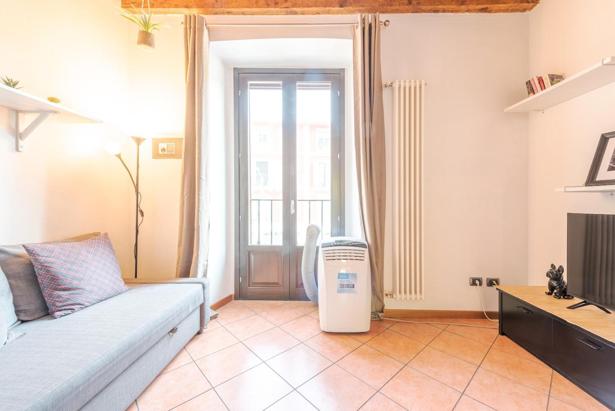 Guest Planet - Rosso Milano Apartment - Navigli Area Екстериор снимка