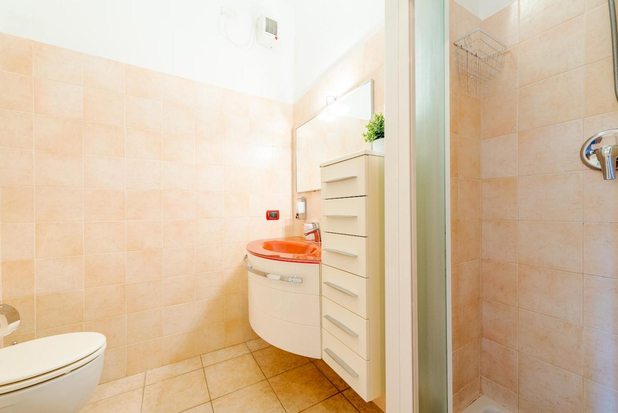 Guest Planet - Rosso Milano Apartment - Navigli Area Екстериор снимка